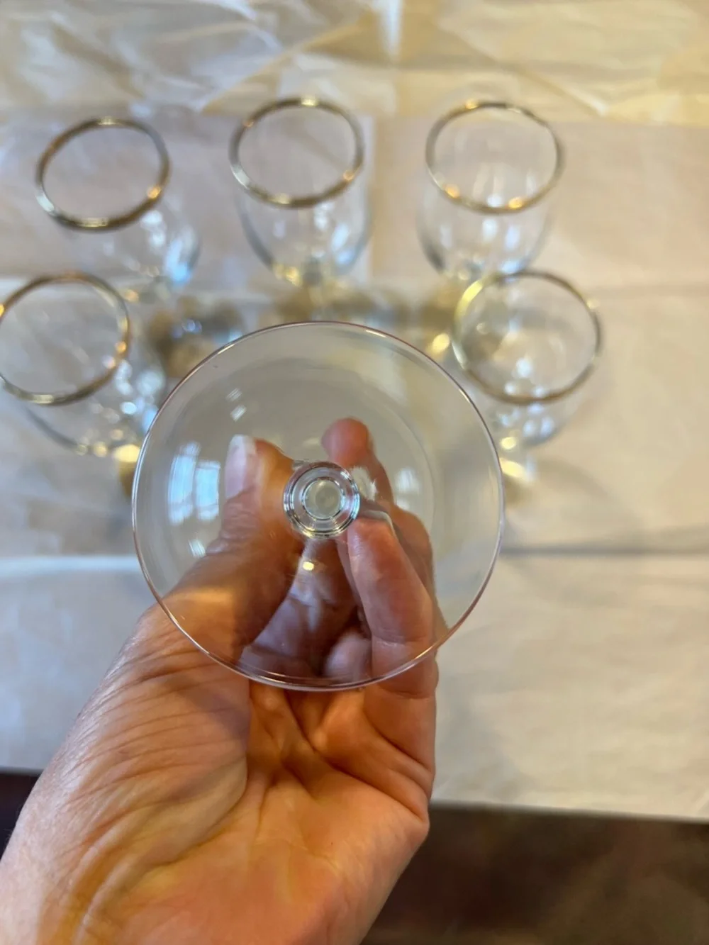 Set of 6 Clear Wine Glasses with Gold Rim